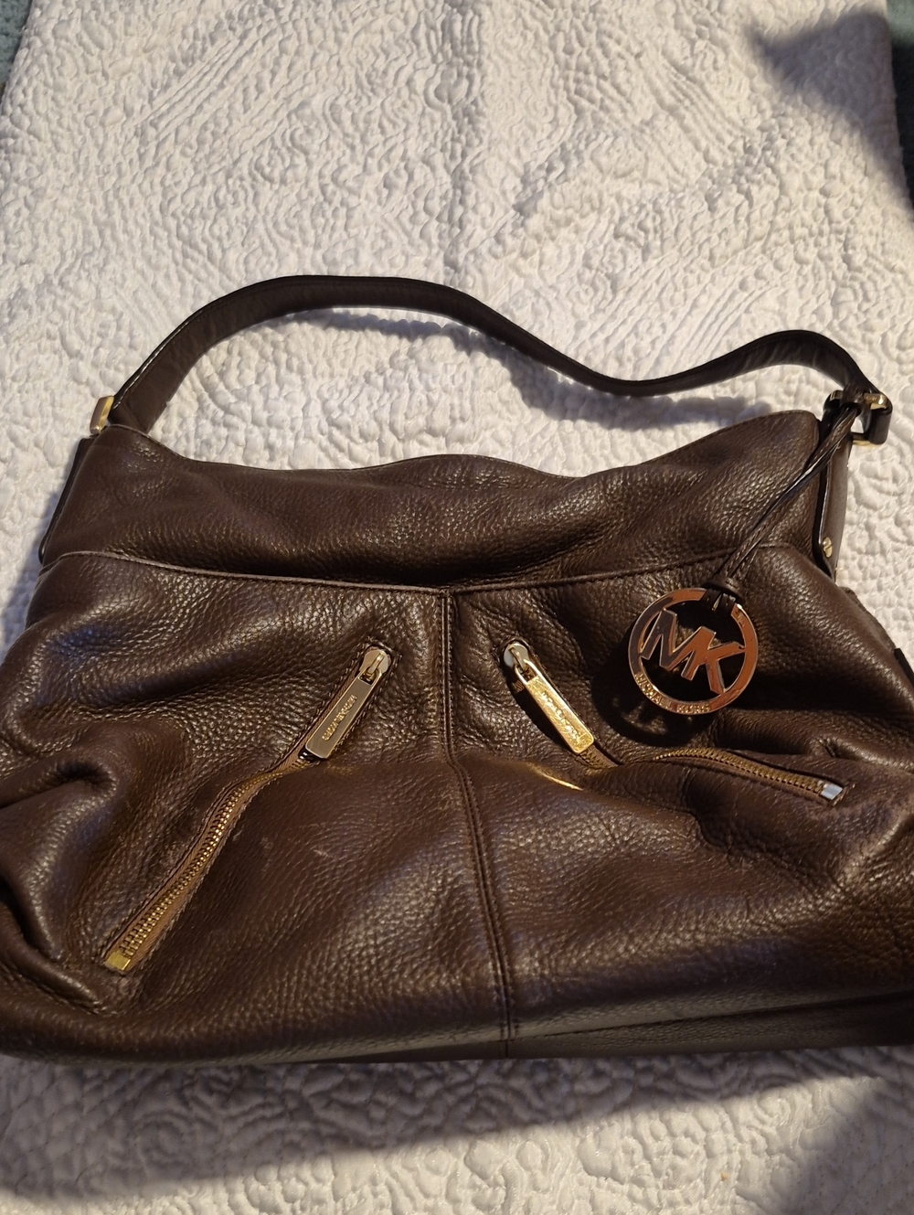 MICHAEL Michael Kors Dark Brown Leather Shoulder Bag with Gold Hardware